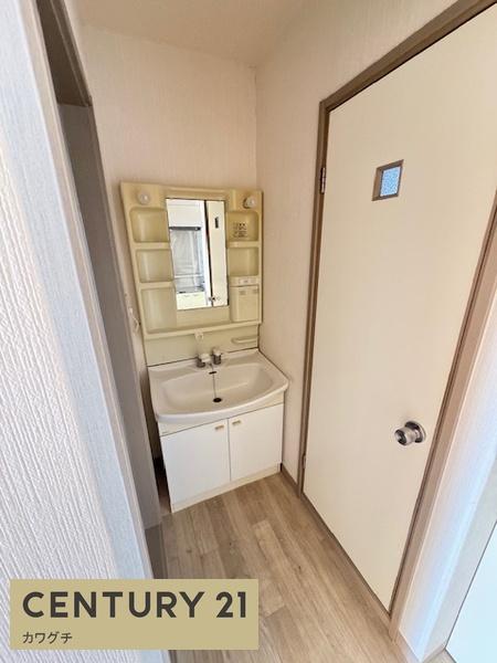 ブルーシャトー