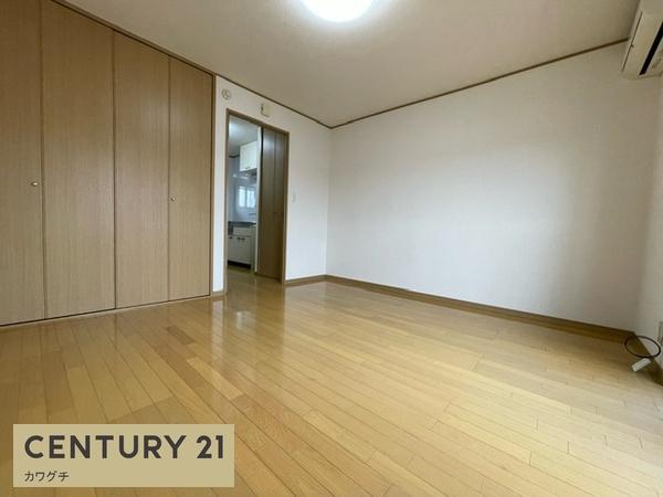 めぞんぶらんⅣ号館