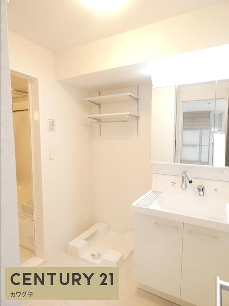 クレストヒルズA棟