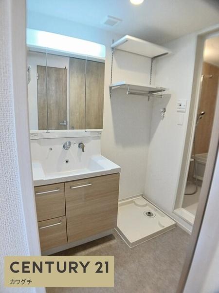 アンジュ・東新川