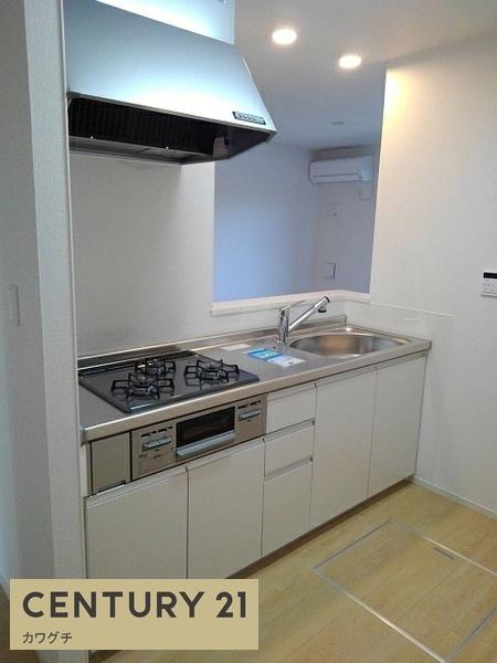 エテルノ・ソーレⅢ番館