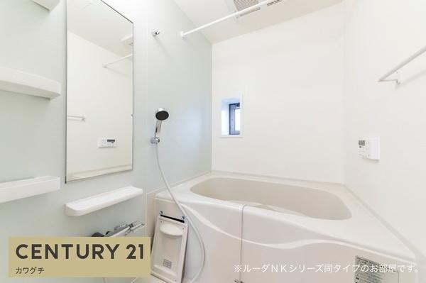 エテルノ・ソーレⅢ番館