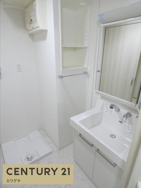 セントラルコートU