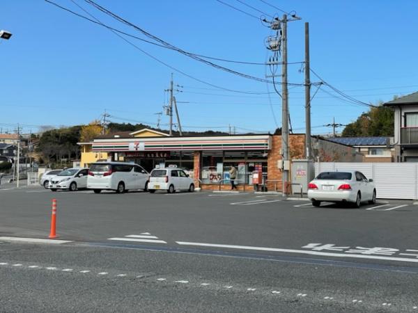 ラブリーウィング(セブンイレブン小野田萩森口店)