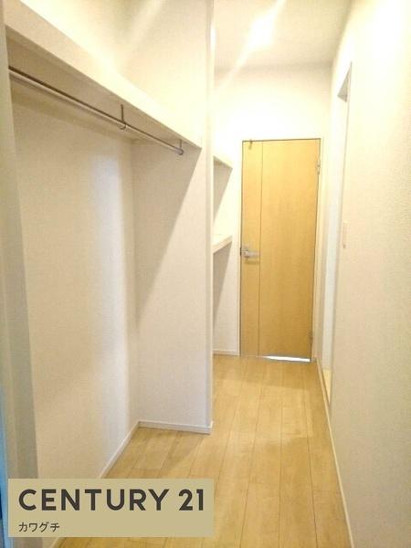 フローラ大小路Ａ