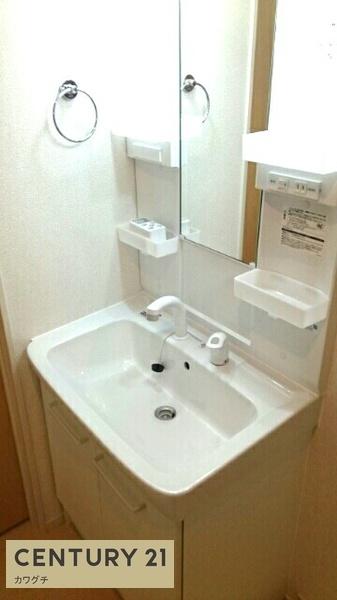 フローラ大小路Ｂ