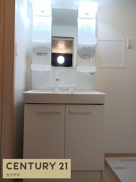 山陽小野田市大字埴生のアパート