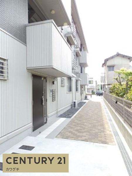 プラージュ