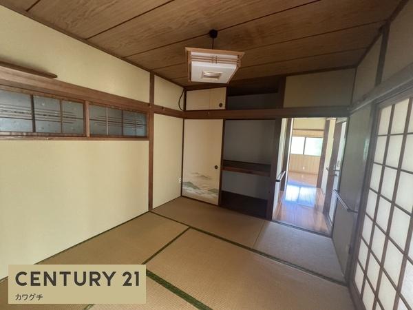 居能町二丁目９貸家