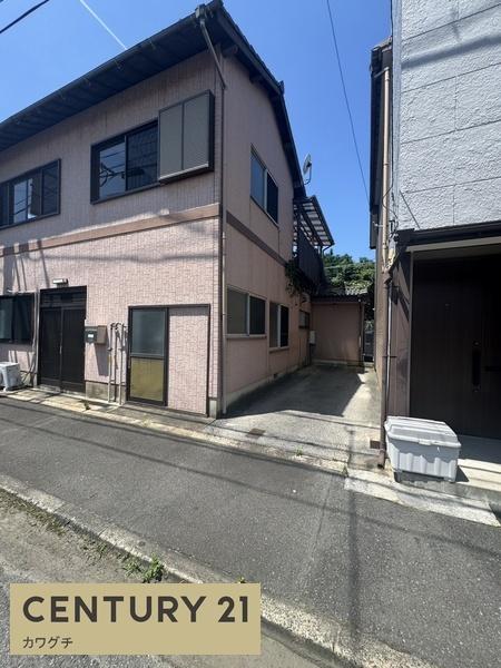 居能町二丁目12貸家