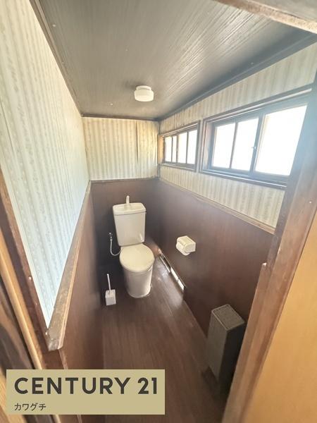 居能町二丁目12貸家