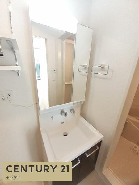 宇部市開３丁目のアパート