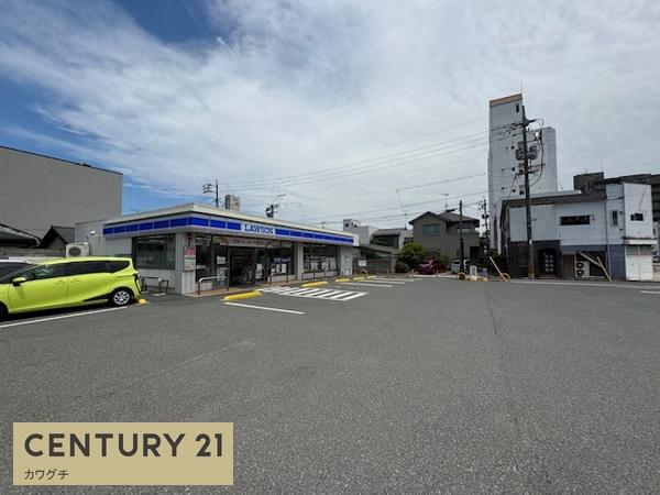 シャルム西本町B棟(ローソン　松島店)
