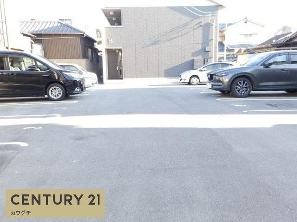 シャルム西本町B棟