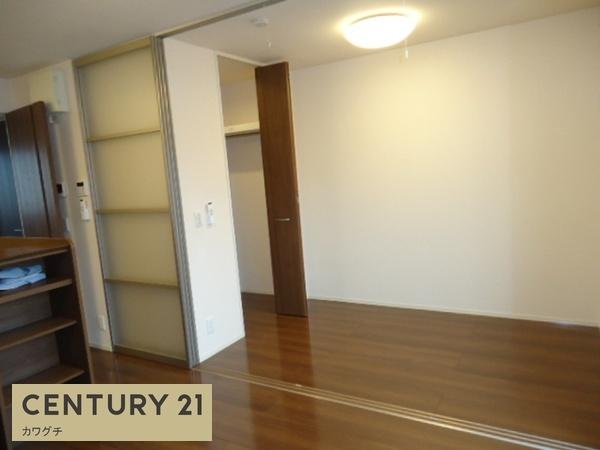 シャルム西本町B棟