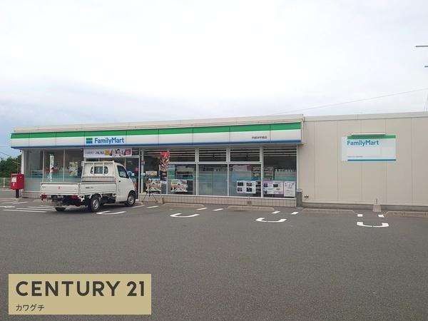 フレグランス床波Ｓｔ(ファミリーマート　宇部沖宇部店)