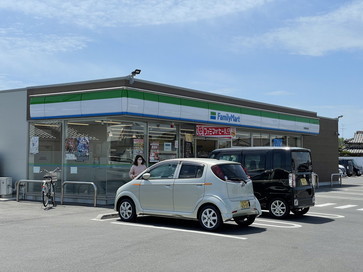 シャーメゾンふじⅠ棟(ファミリーマート宇部東岐波店)