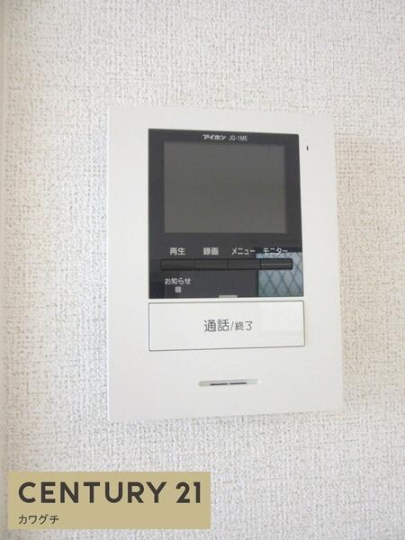 ライヴズ　Ｂ