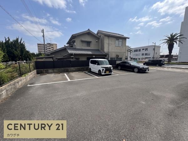 クリスタル松山町