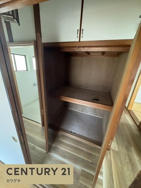 西本町１丁目貸家