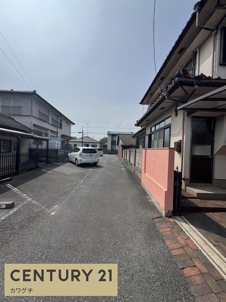 西本町１丁目貸家