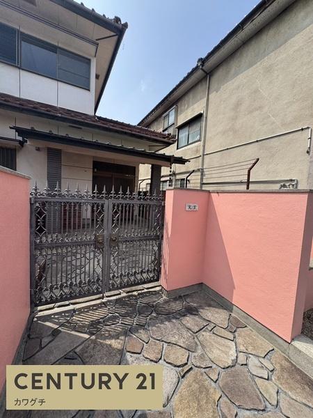 西本町１丁目貸家