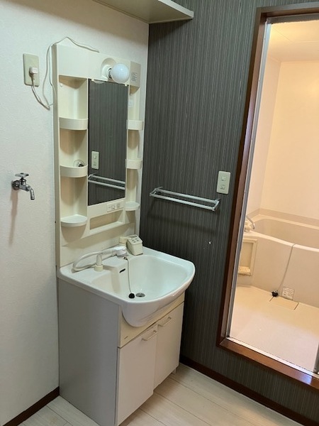 シャーメゾンカメリアB棟