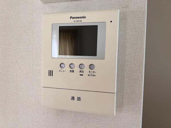 多摩区登戸　2階建て貸家