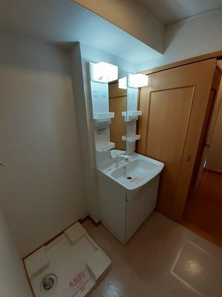 綾部市味方町のアパート