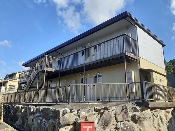 綾部市高津町のアパート