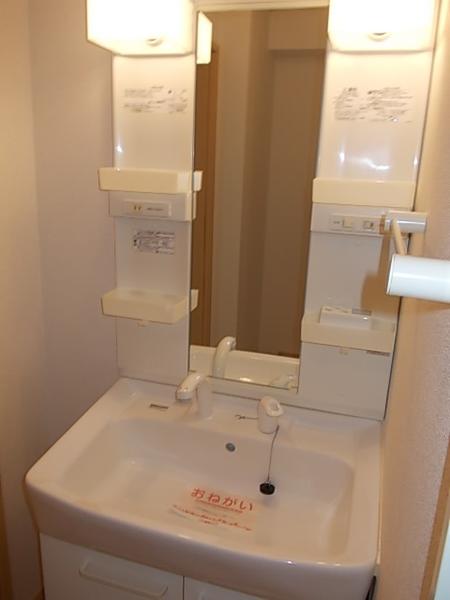 綾部市大島町のアパート