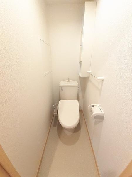 綾部市味方町のアパート