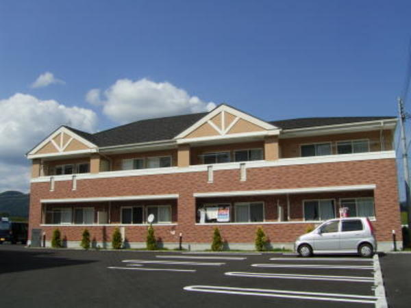 綾部市大島町のアパート