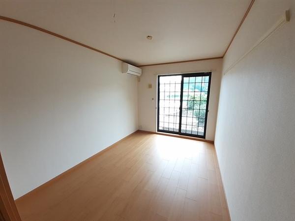 綾部市並松町のアパート