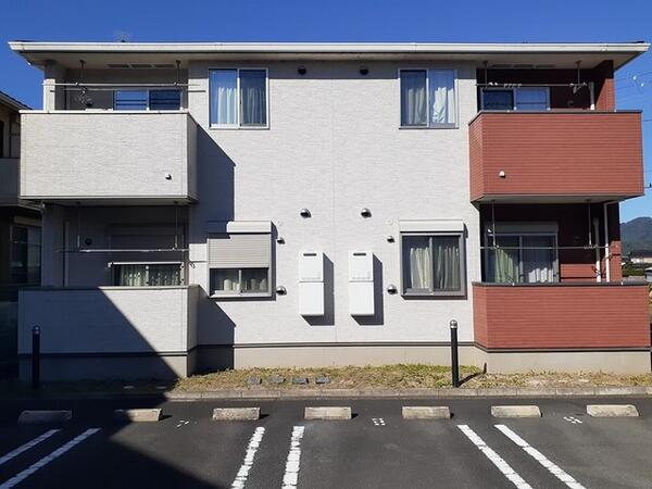 福知山市石原３丁目のアパート