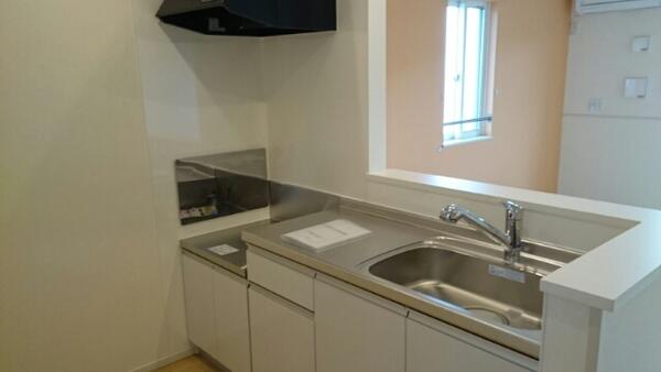 グリーンコート西田４