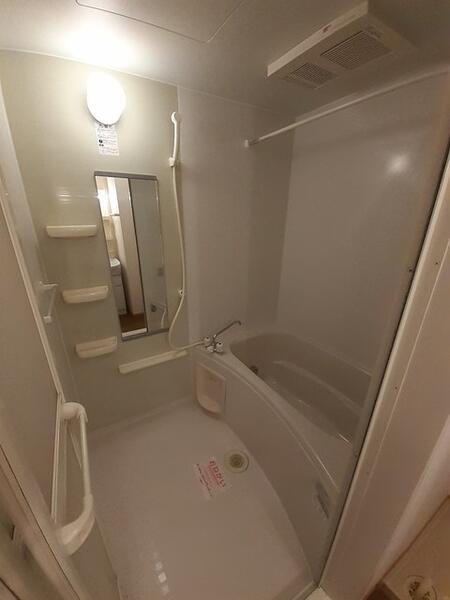 ブリッジサイドＮ７７