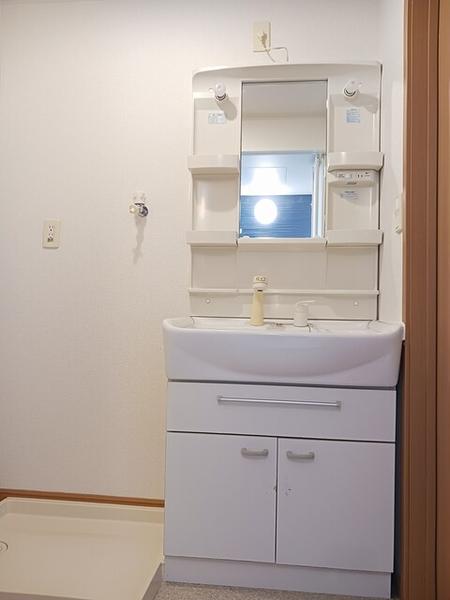 福知山市石原３丁目のアパート