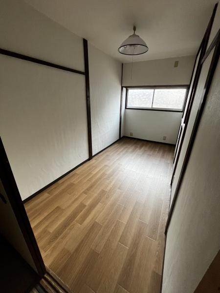 大阪市港区市岡４丁目のテラスハウス