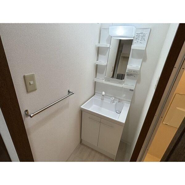 グランディア那古野