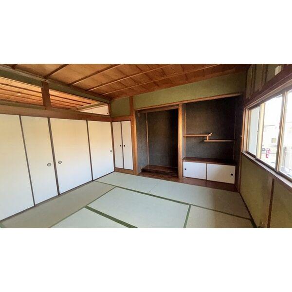 多加良浦町4丁目貸家