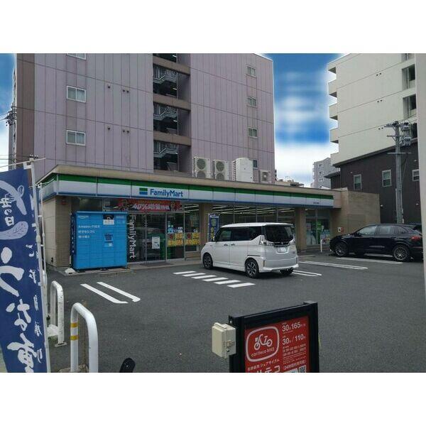 リーデンス名古屋駅西(ファミリーマート則武本通店)