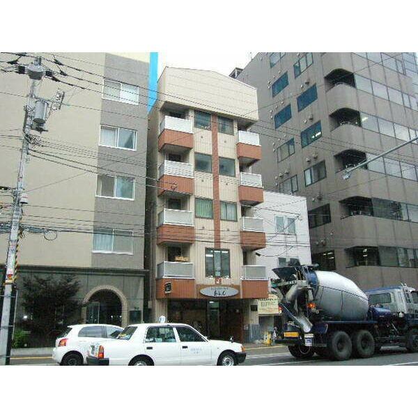 札幌市中央区北一条西２０丁目のマンション