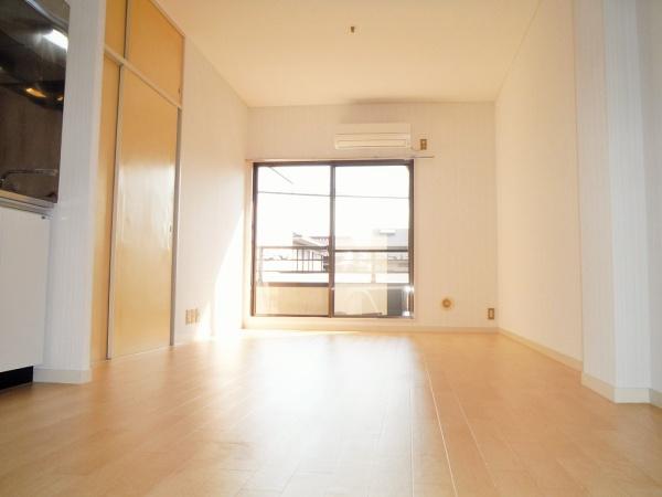 川崎市中原区新城５丁目のマンション