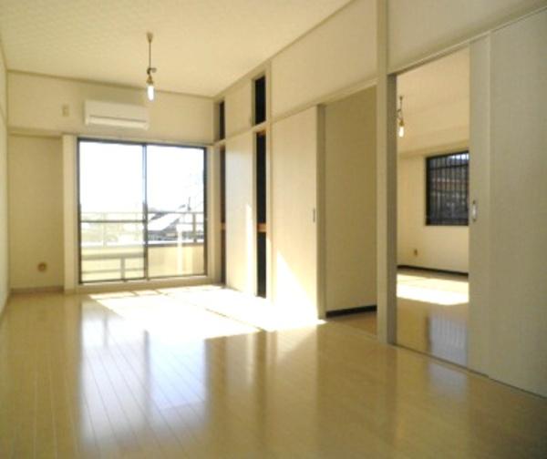 川崎市中原区新城５丁目のマンション