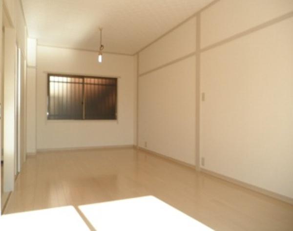 川崎市中原区新城５丁目のマンション