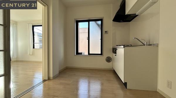 川崎市高津区末長３丁目のマンション