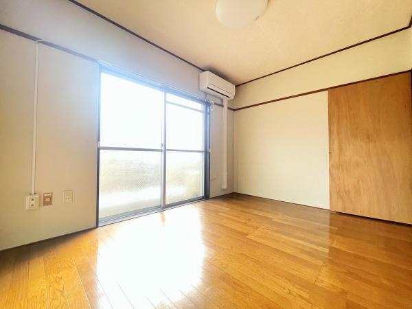 川崎市中原区上小田中１丁目のマンション