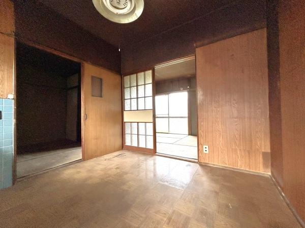 ◎あま市七宝町川部　アパート