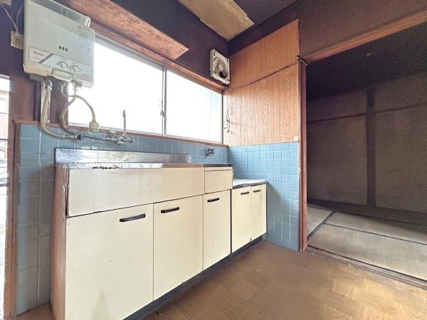 ◎あま市七宝町川部　アパート